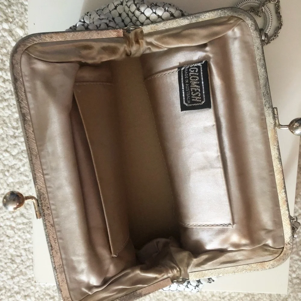 GENUINE Oroton GLOMESH PURSE - Picture 10 of 11